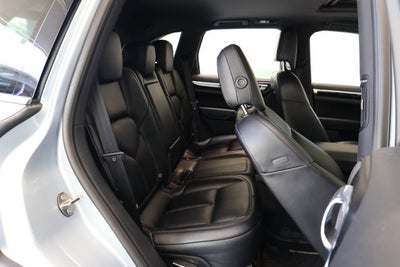 2018 Porsche Cayenne Base