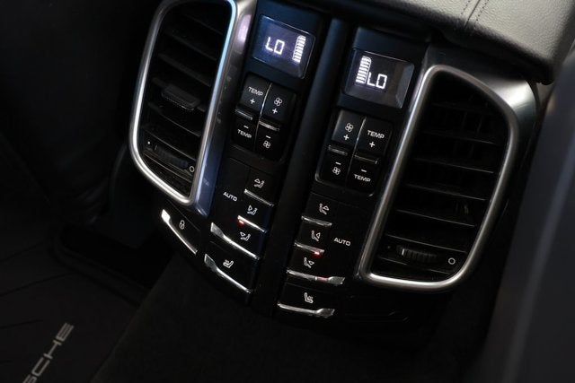 2018 Porsche Cayenne Base