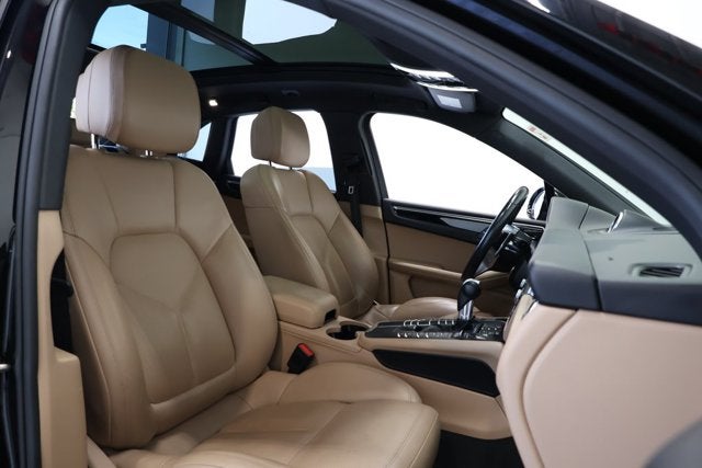 2019 Porsche Macan Base