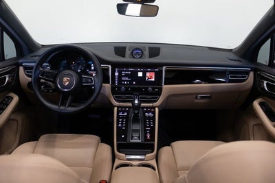 2023 Porsche Macan Base