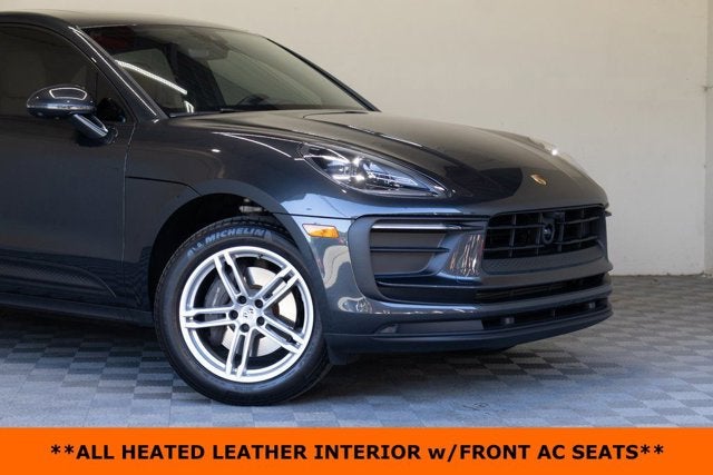 2023 Porsche Macan Base
