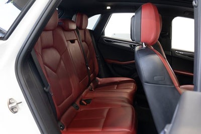 2018 Porsche Macan Base