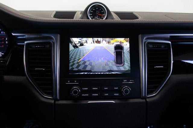 2018 Porsche Macan Base