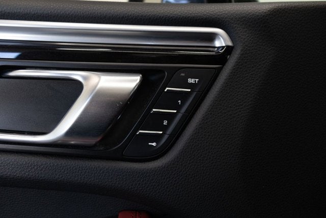 2019 Porsche Macan S