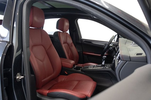 2019 Porsche Macan S