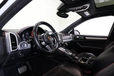 2017 Porsche Cayenne GTS