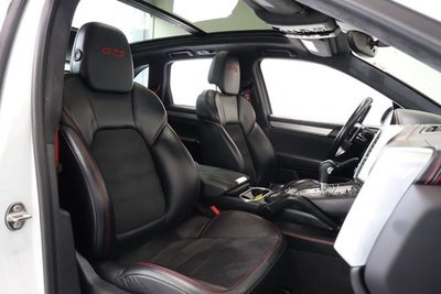 2017 Porsche Cayenne GTS
