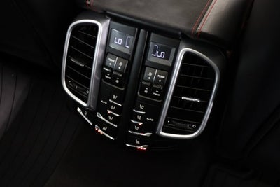 2017 Porsche Cayenne GTS