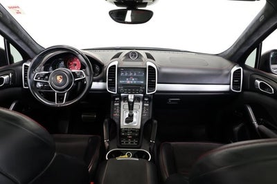 2017 Porsche Cayenne GTS