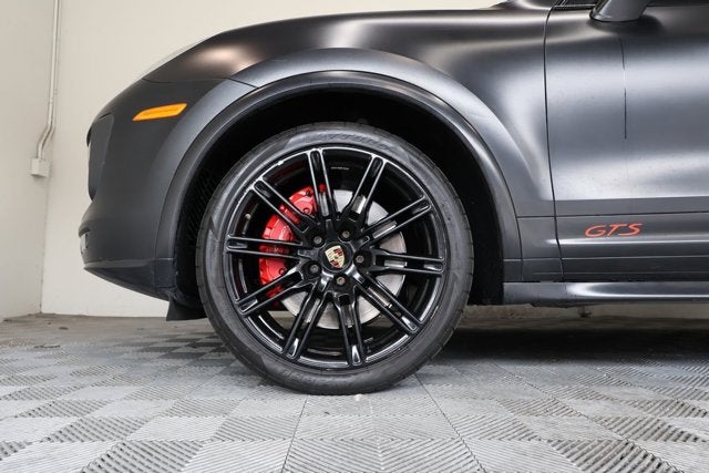 2017 Porsche Cayenne GTS