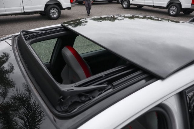 2024 Volkswagen Golf GTI Autobahn