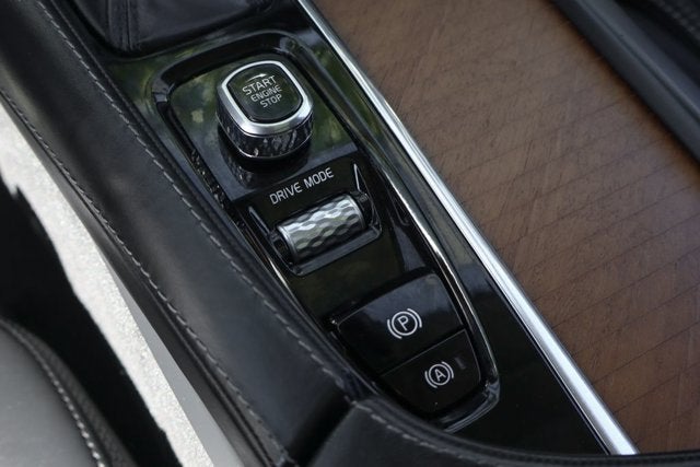 2018 Volvo XC90 T6 Inscription