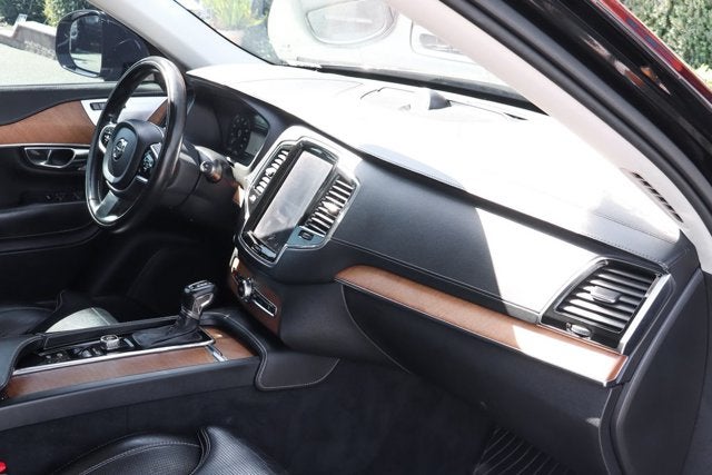 2018 Volvo XC90 T6 Inscription