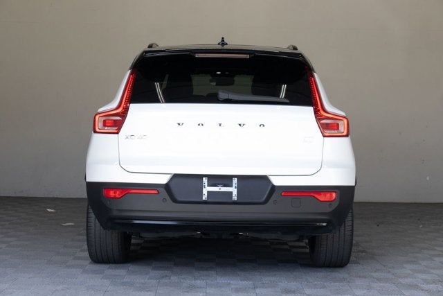 2021 Volvo XC40 P8
