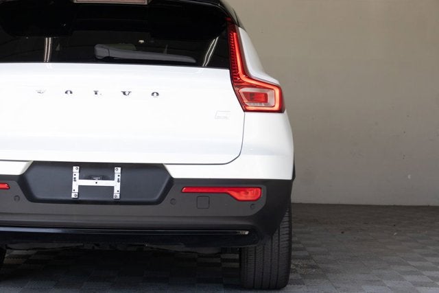 2021 Volvo XC40 P8