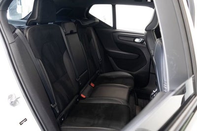 2021 Volvo XC40 P8