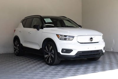 2021 Volvo XC40 P8