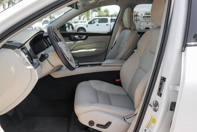 2024 Volvo XC60 B5 Core