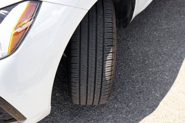 2024 Volvo XC60 B5 Core