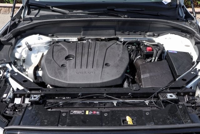 2024 Volvo XC60 B5 Core