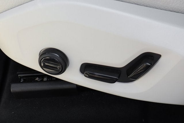 2024 Volvo XC60 B5 Core