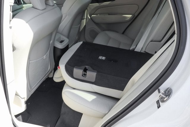 2024 Volvo XC60 B5 Core