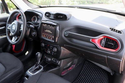 2023 Jeep Renegade Trailhawk