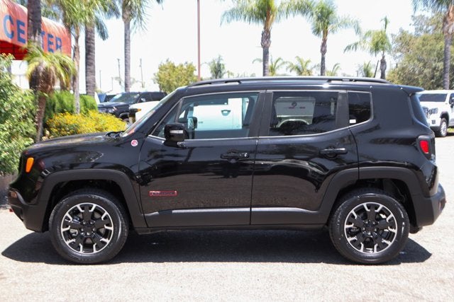 2023 Jeep Renegade Trailhawk