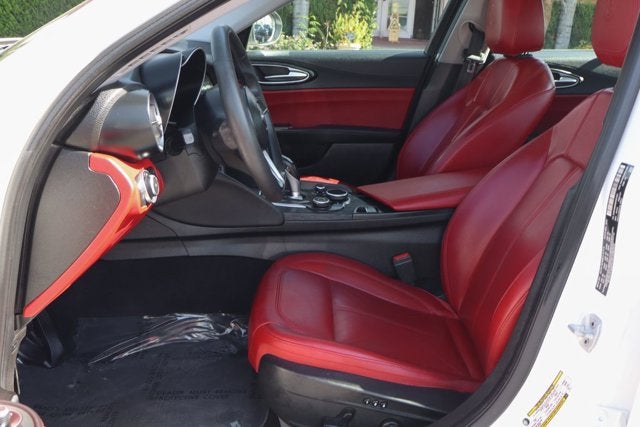 2019 Alfa Romeo Giulia Base