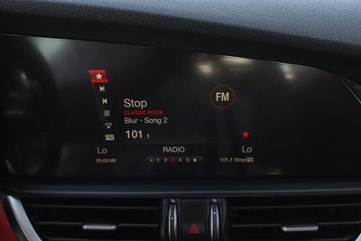2019 Alfa Romeo Giulia Base