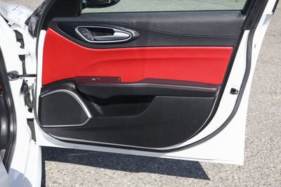 2019 Alfa Romeo Giulia Base