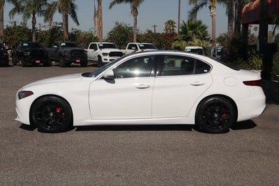 2019 Alfa Romeo Giulia Base