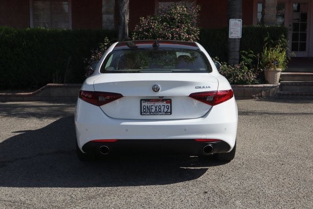 2019 Alfa Romeo Giulia Base