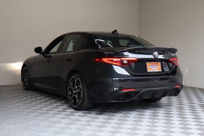 2023 Alfa Romeo Giulia Veloce