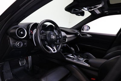 2023 Alfa Romeo Giulia Veloce