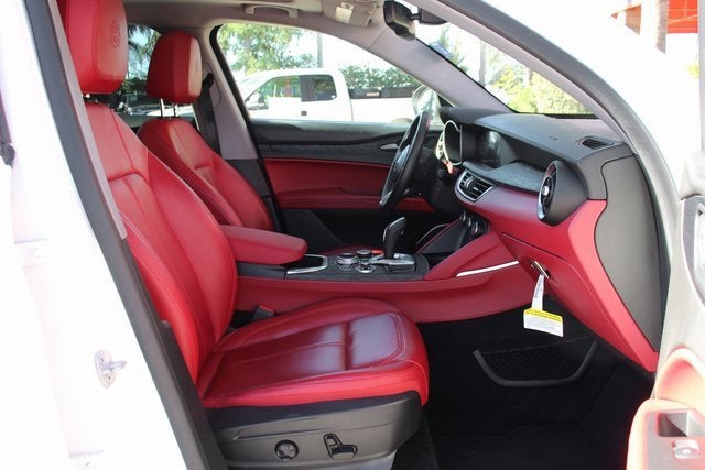 2021 Alfa Romeo Stelvio Sprint