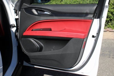 2021 Alfa Romeo Stelvio Sprint