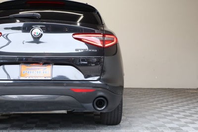 2020 Alfa Romeo Stelvio Base