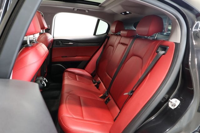 2020 Alfa Romeo Stelvio Base