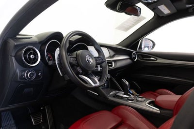 2023 Alfa Romeo Stelvio Veloce