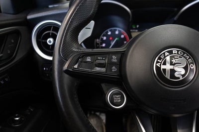 2023 Alfa Romeo Stelvio Veloce