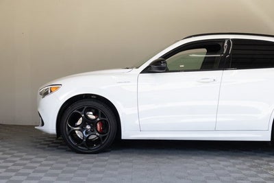 2023 Alfa Romeo Stelvio Veloce