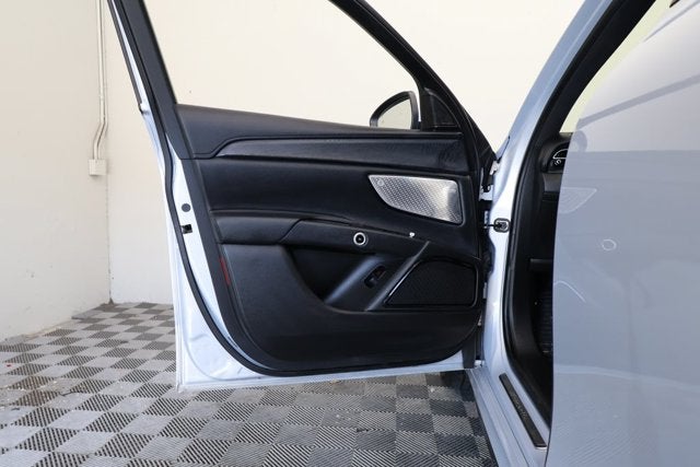 2024 Maserati Grecale Modena
